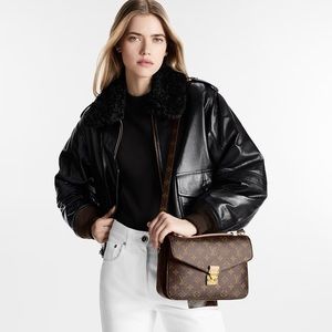 Authentic Louis Vuitton Crossbody